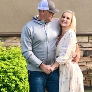 Meet your Posher, Dana